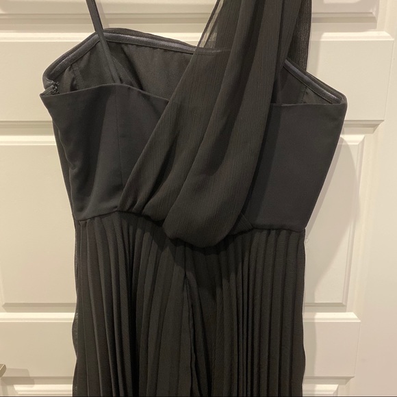 BCBG Black Dress Single Shoulder Strapless Mesh Formal Size 0 - Picture 2 of 3